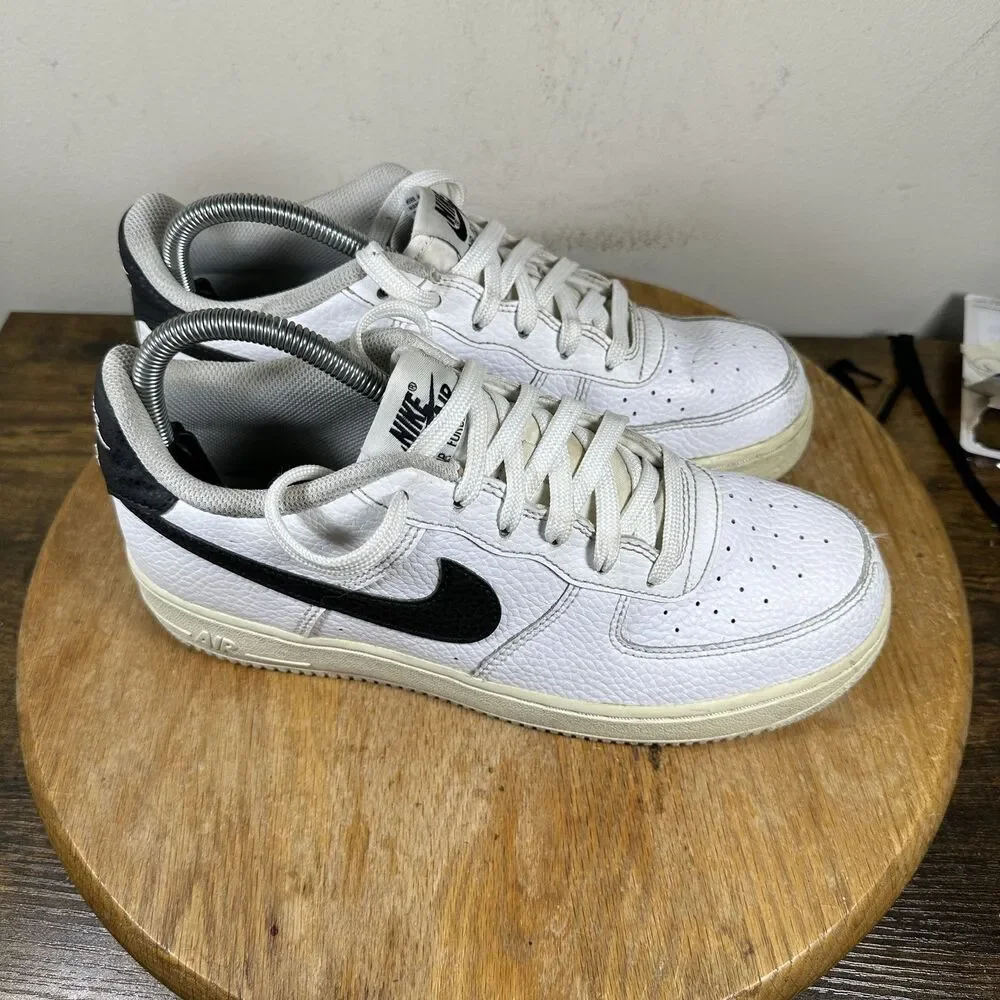 Nike Air Force 1 Low Shoes Womens Size 8.5 Retro Classic CT3839-100